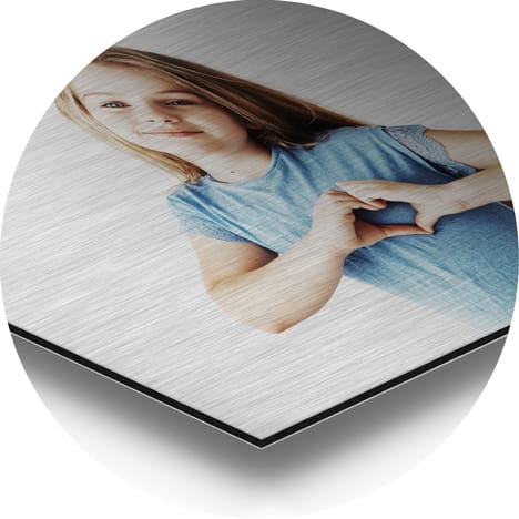 Brushed aluminium prints